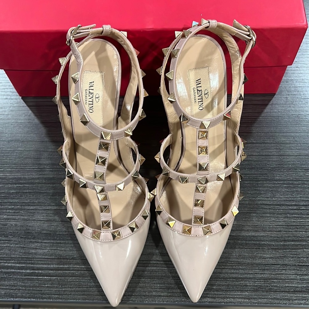 VALENTINO ROCKSTUD HEELS